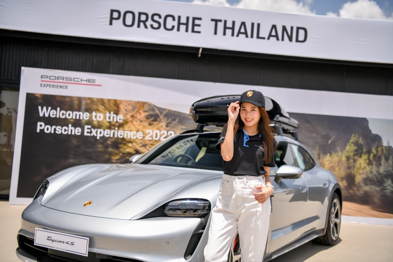 Porsche Driving Experience 2022