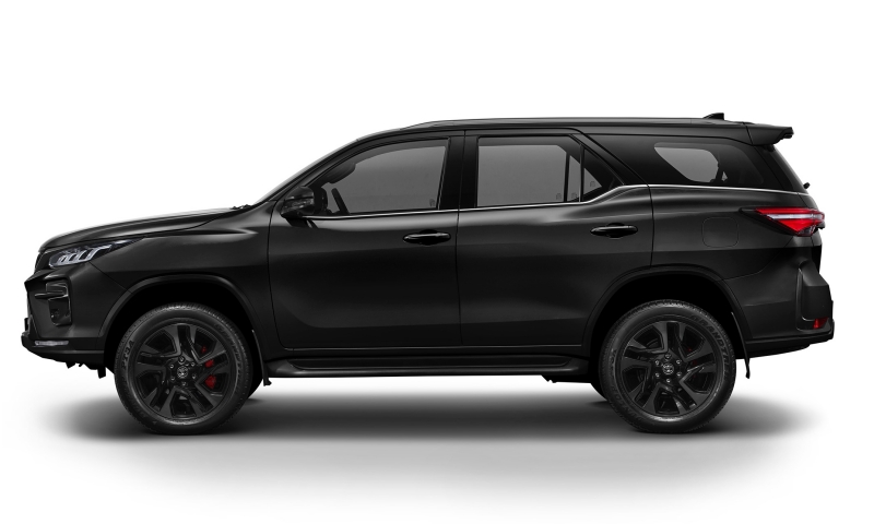 Toyota Fortuner GR Sport 2022