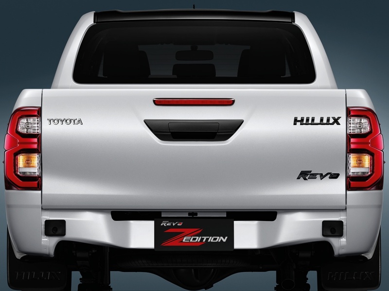 Toyota Hilux REVO รุ่นฉลองครบรอบ 60 ปี