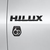 Toyota Hilux REVO รุ่นฉลองครบรอบ 60 ปี
