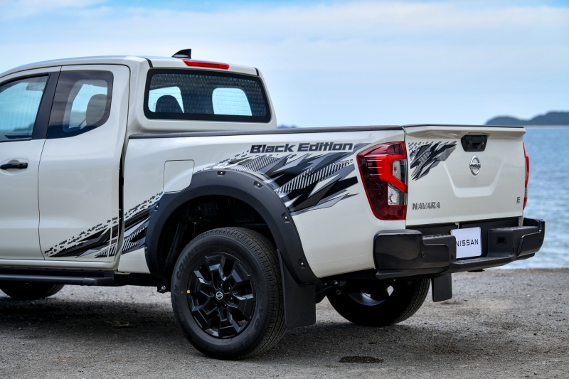 Nissan NAVARA Black Edition 2022