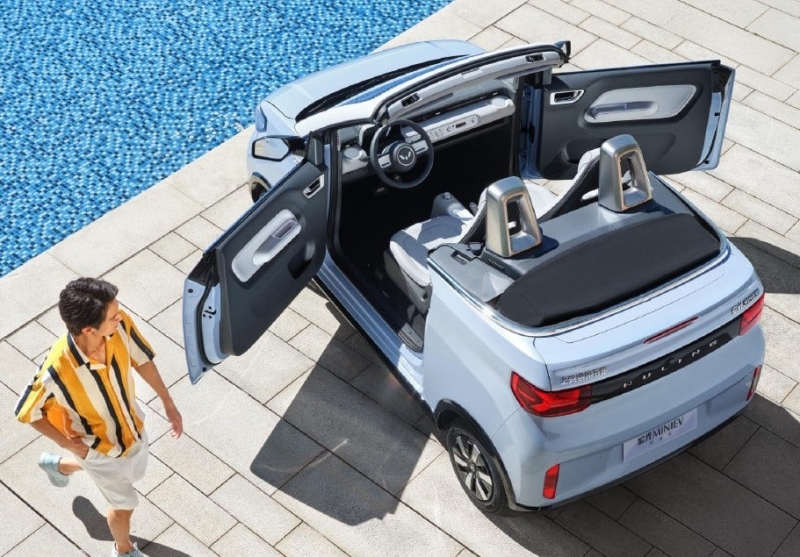 Wuling Hongguang MINI EV Cabrio