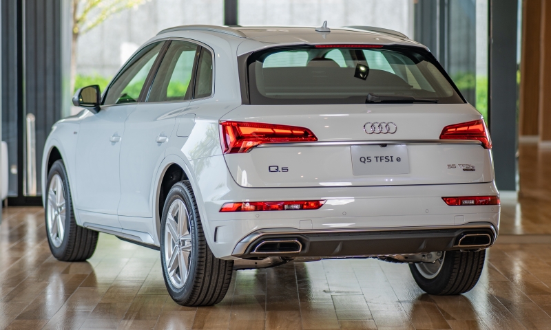 Audi Q5 55 TFSI e S Line