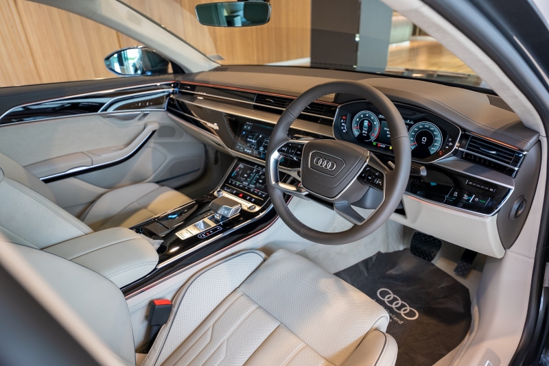 Audi A8 L 55 TFSI quattro Prestige S line