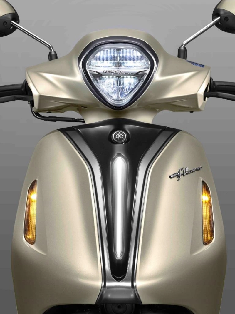 Yamaha GRAND FILANO Hybrid 2023