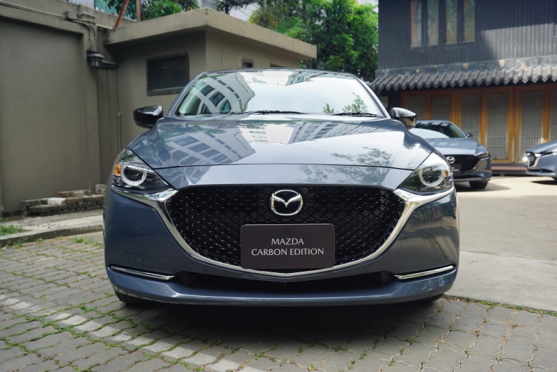 Mazda2 Carbon Edition 2023