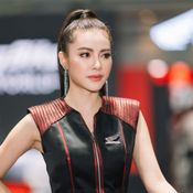 พริตตี้ค่ายมอเตอร์ไซค์ที่งาน Motor Expo 2022