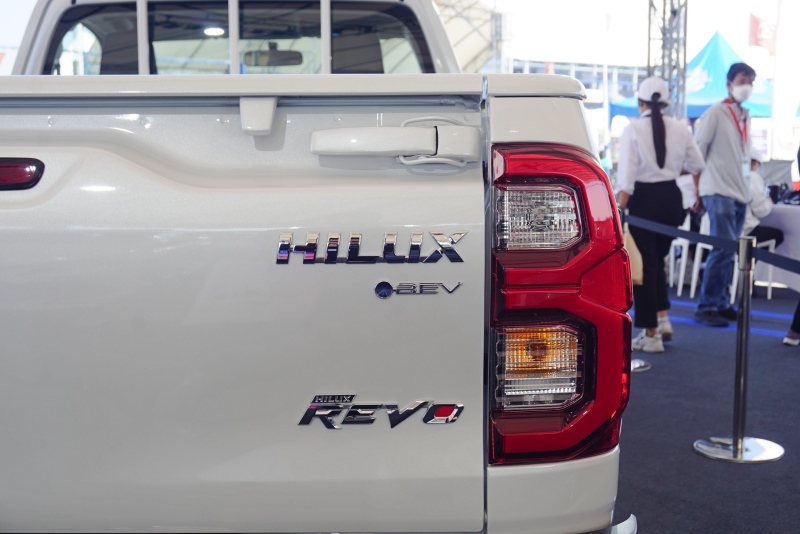 Toyota Hilux REVO BEV