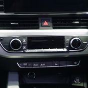Audi A4 40 TFSI ‘Icon Black’