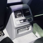 Audi A4 40 TFSI ‘Icon Black’