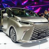 All-new Lexus LM