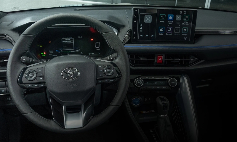 Toyota Yaris CROSS 2024