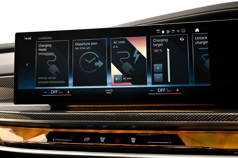 BMW M760e xDrive