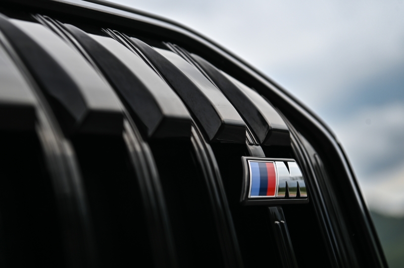 BMW M760e xDrive