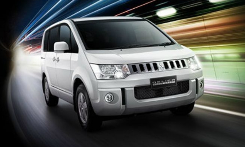 Mitsubishi Delica Space Wagon