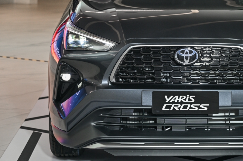 Toyota YARIS CROSS HEV PREMIUM