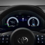 Toyota YARIS CROSS 2024