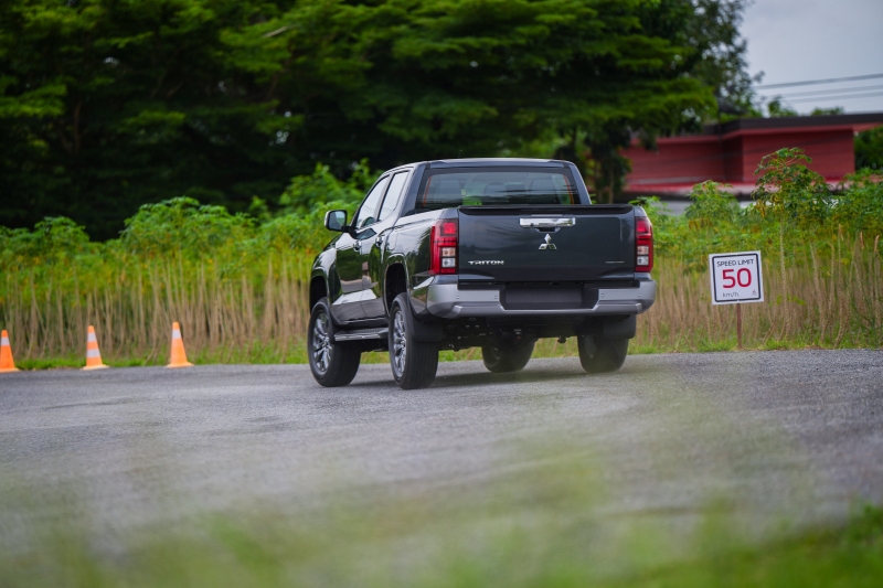 All-new Mitsubishi Triton Double Cab รุ่น Ultra 4WD AT