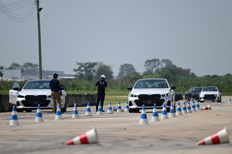 BMW Driving Experience 2024