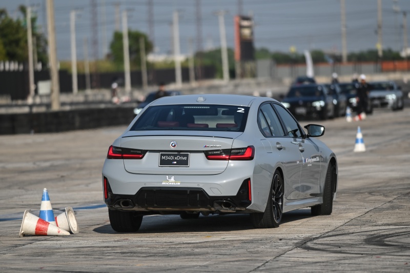 BMW Driving Experience 2024