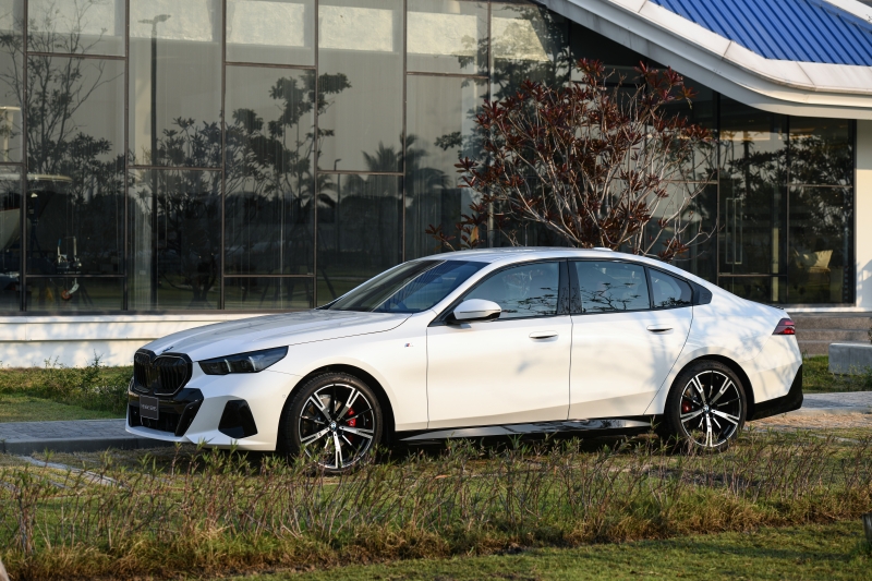 All-new BMW 5 Series (G60) รุ่นปี 2024 ใหม่