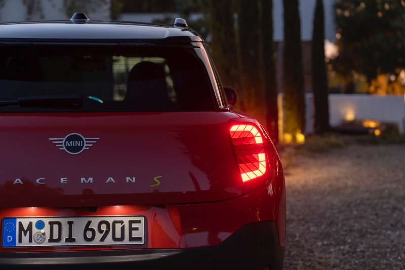 All-new MINI Aceman 2025