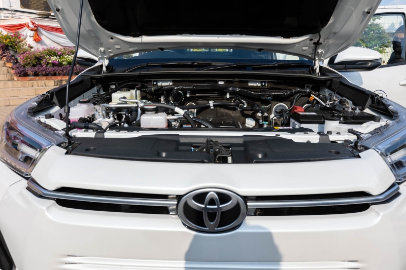 Toyota ส่งมอบ Hilux Revo-e ขุมพลังไฟฟ้า 100% จำนวน 12 คัน ทดลองวิ่งจริงเมืองพัทยา