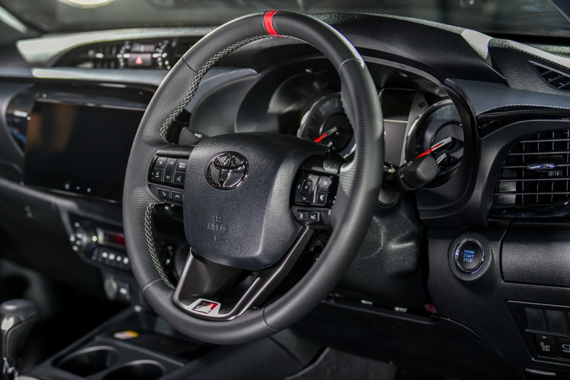 Toyota Hilux Revo GR SPORT 2024