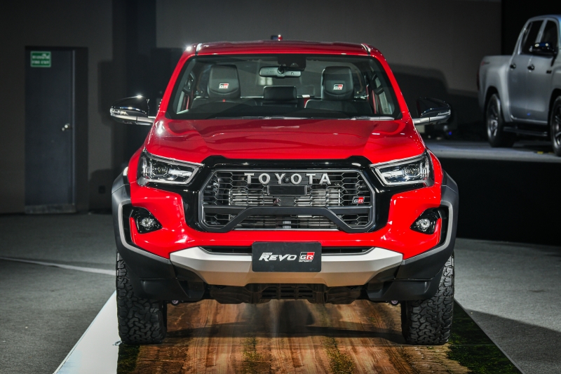 Toyota Hilux Revo GR SPORT 2024