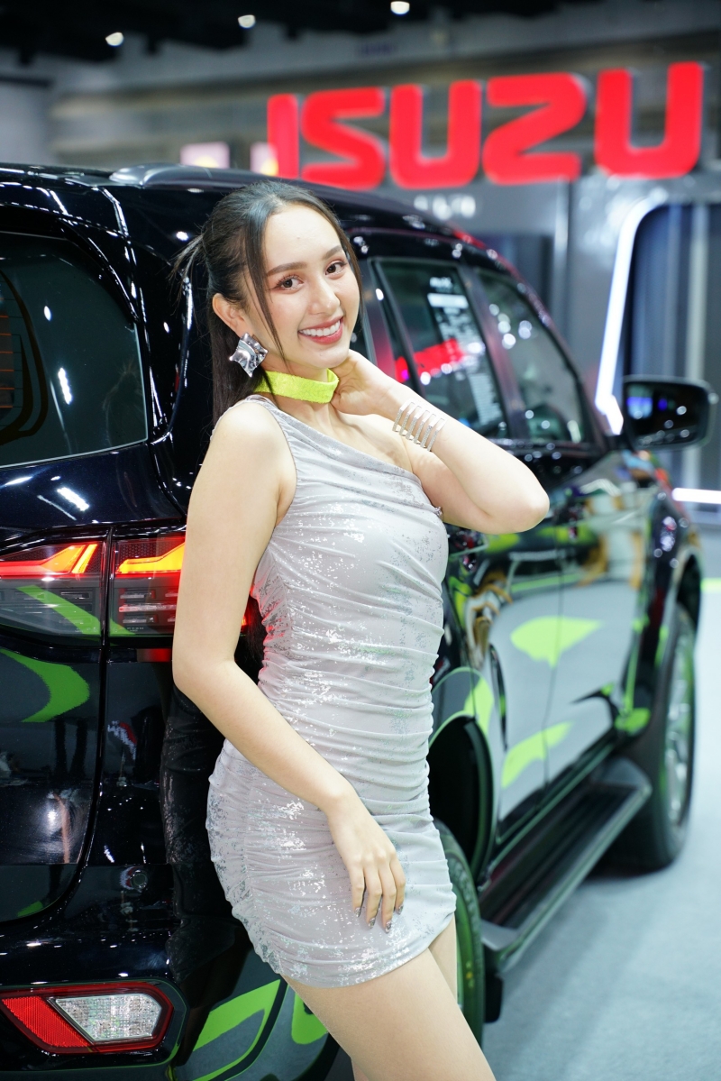 บูธ Isuzu ที่งาน Fast Auto Show 2024
