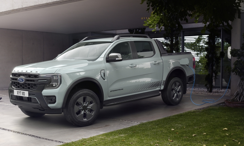 Ford Ranger PHEV 2025