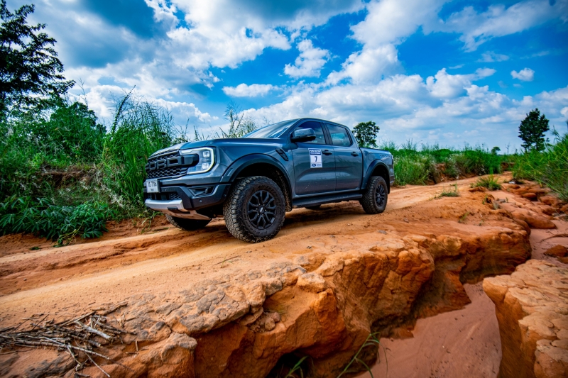 Ford Ranger RAPTOR คว้าแชมป์รุ่นโปรดักชัน TRRC สนามที่ 3