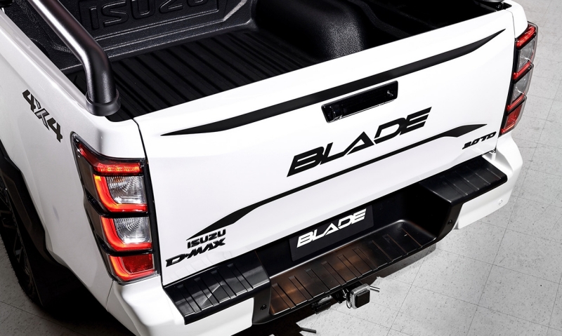 Isuzu D-Max BLADE