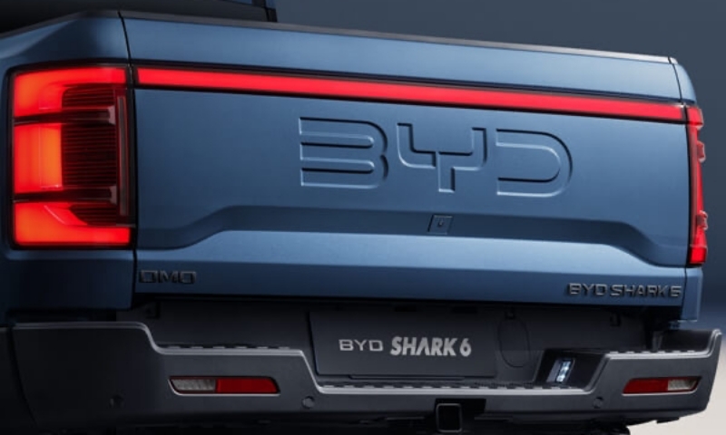 BYD Shark 6