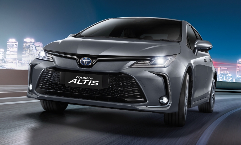 Toyota Corolla ALTIS 2025