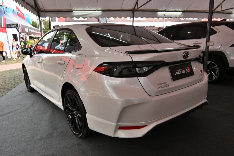 Toyota Corolla ALTIS GR SPORT