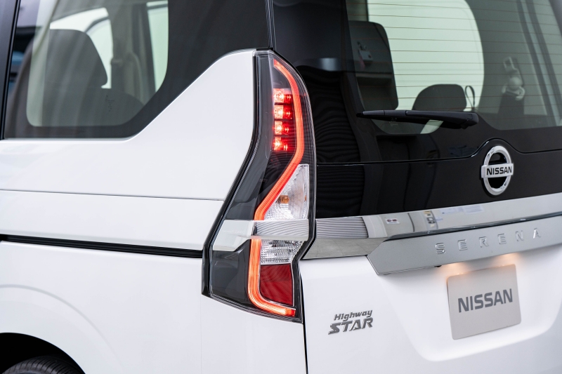 Nissan SERENA S-Hybrid Highway Star 2025