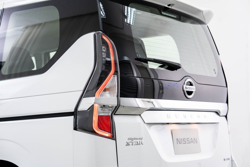 Nissan SERENA S-Hybrid Highway Star 2025