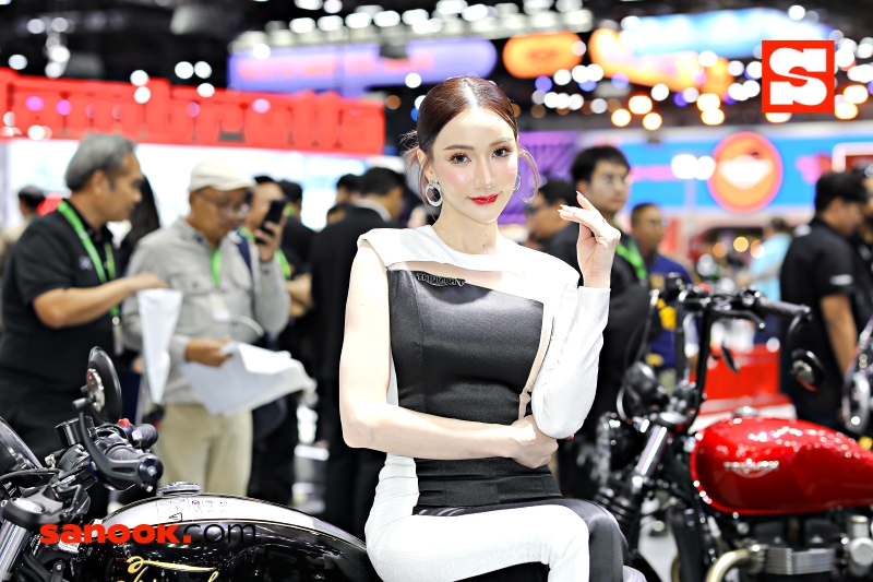 ส่องความน่ารักพริตตี้ MOTOR EXPO 2024