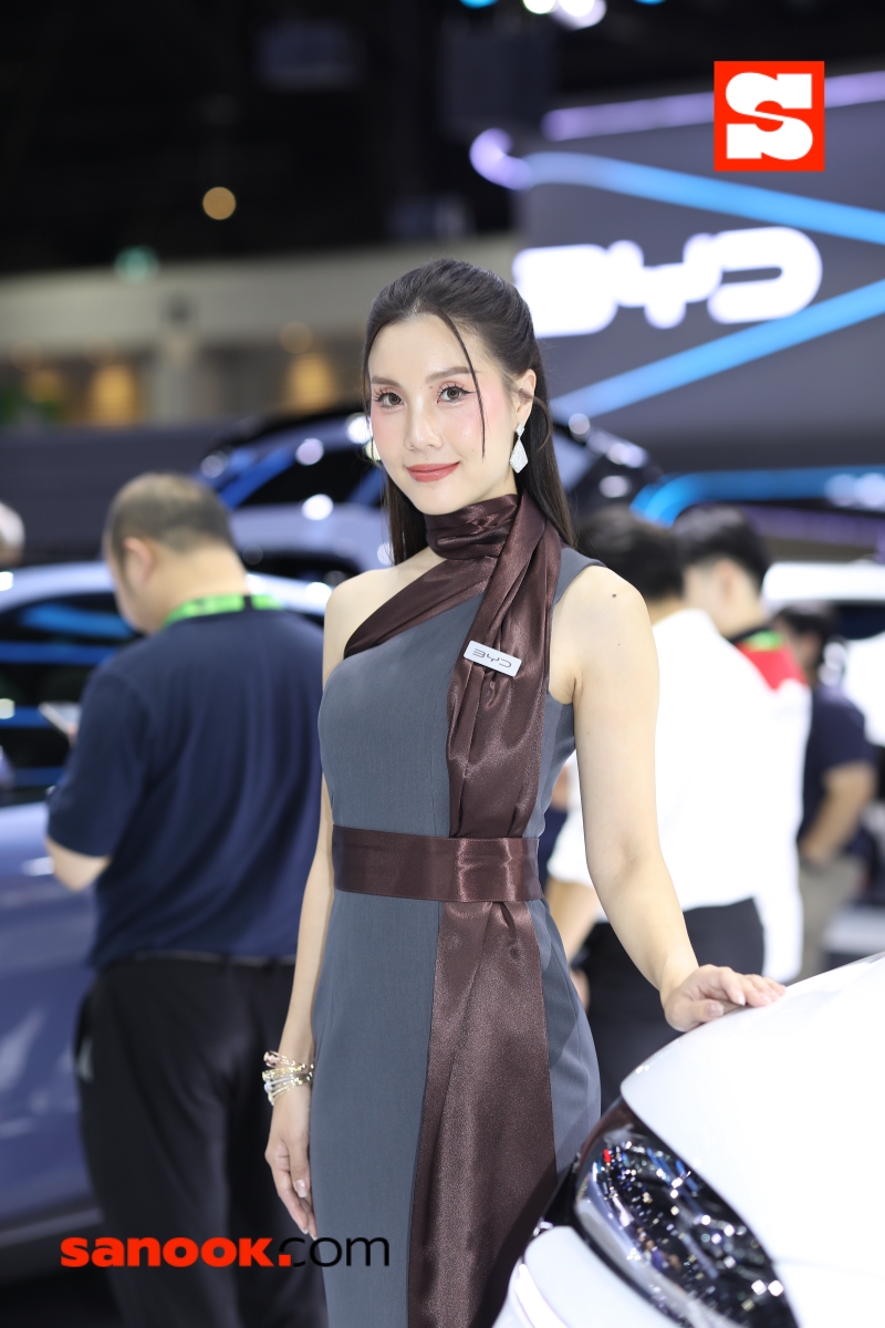 ส่องความน่ารักพริตตี้ MOTOR EXPO 2024