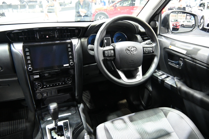 Toyota Fortuner LEADER S