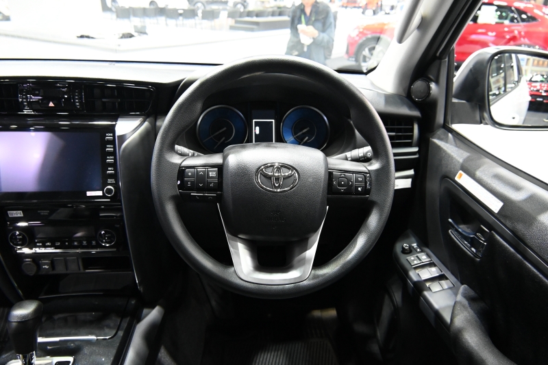 Toyota Fortuner LEADER S