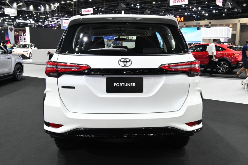 Toyota Fortuner LEADER S