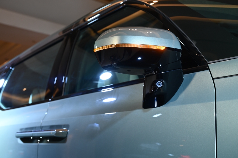 ZEEKR 009 รุ่น Premium AWD (7-Seater)