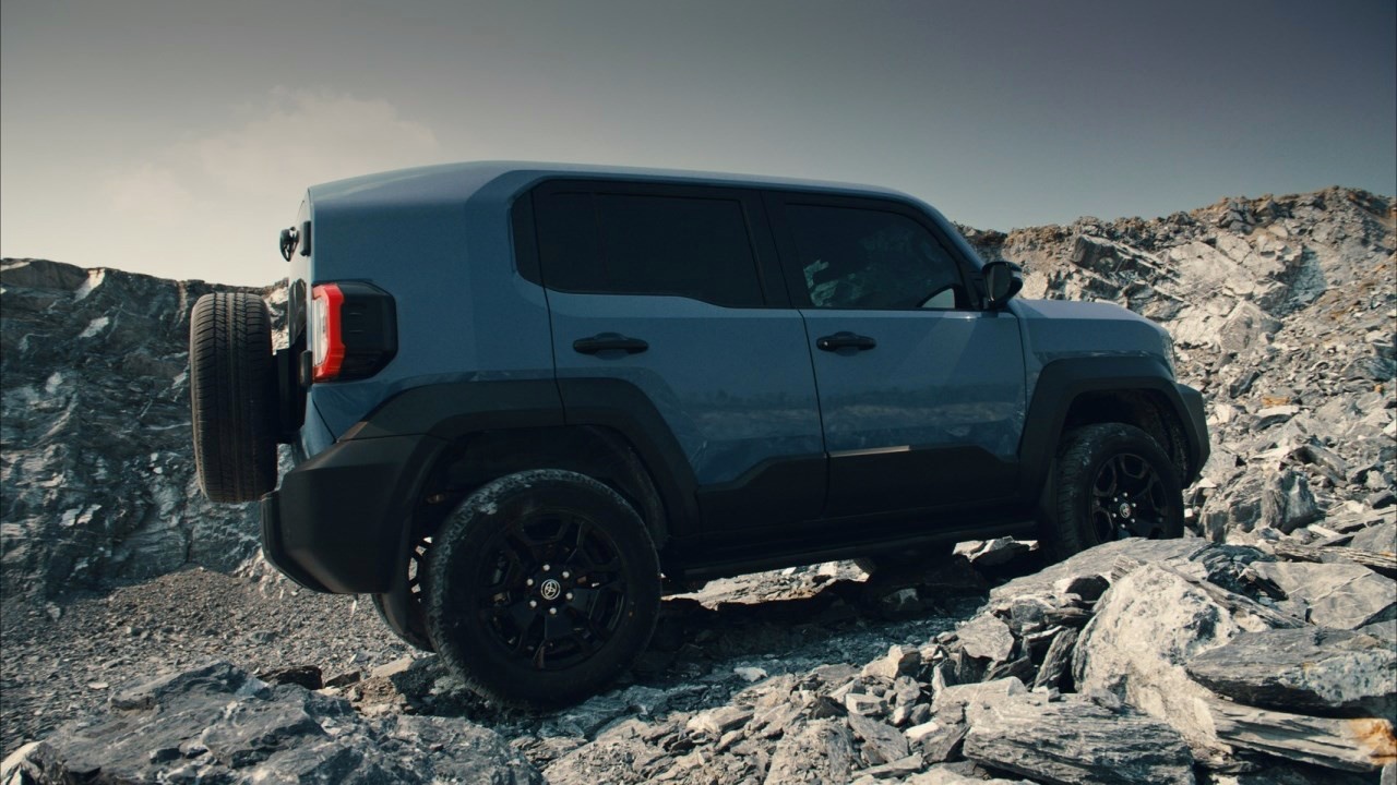 Toyota Land Cruiser FJ