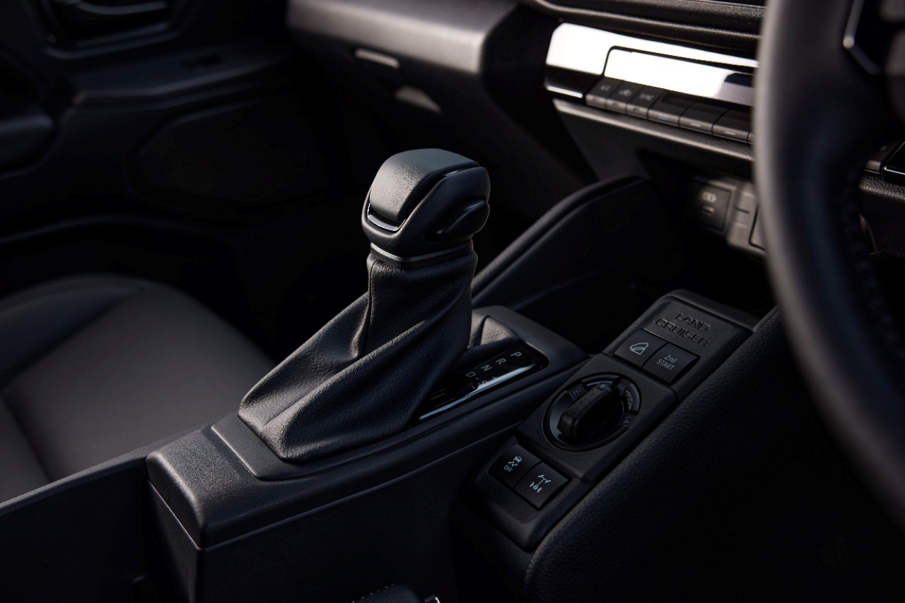 Toyota Land Cruiser FJ