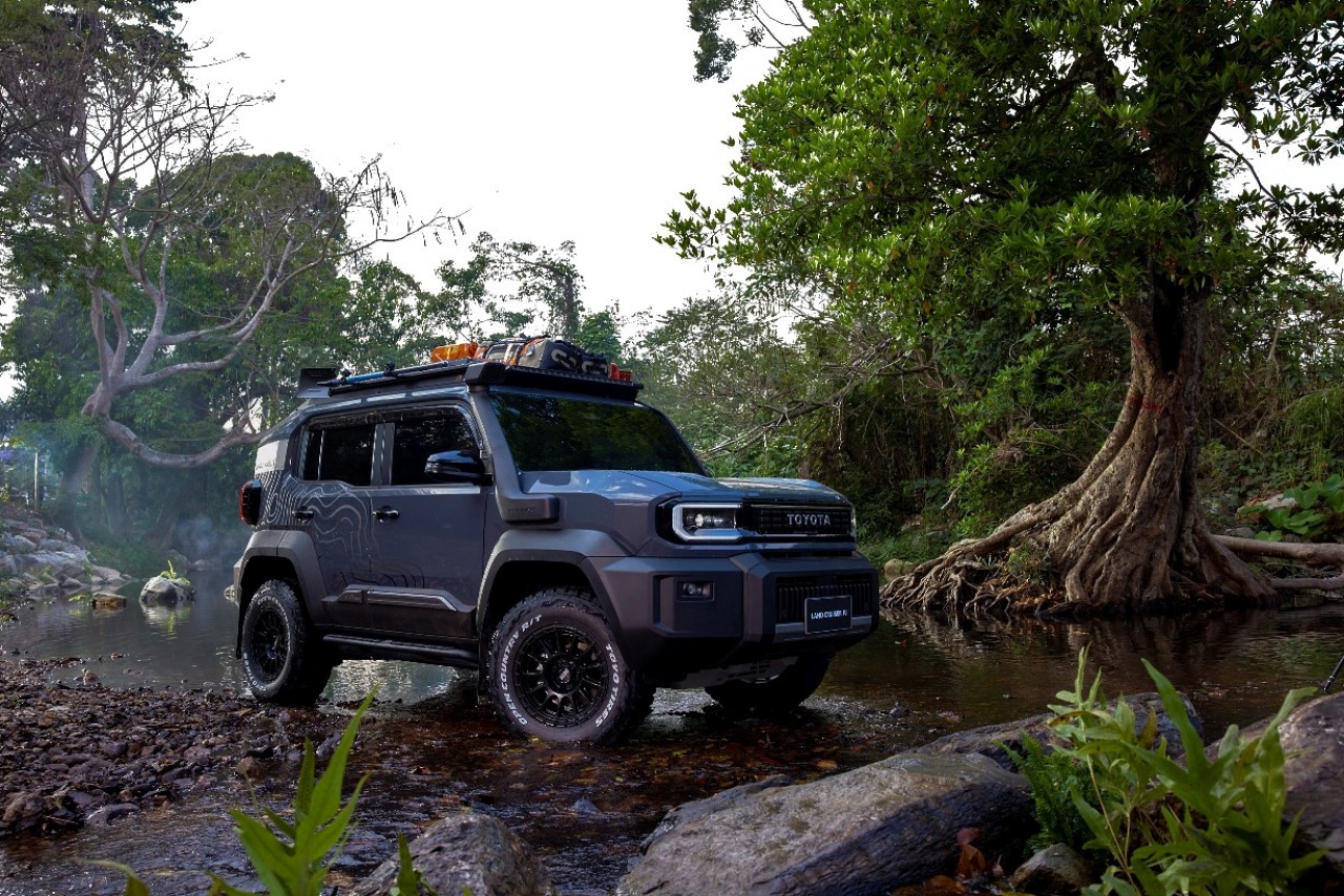 Toyota Land Cruiser FJ