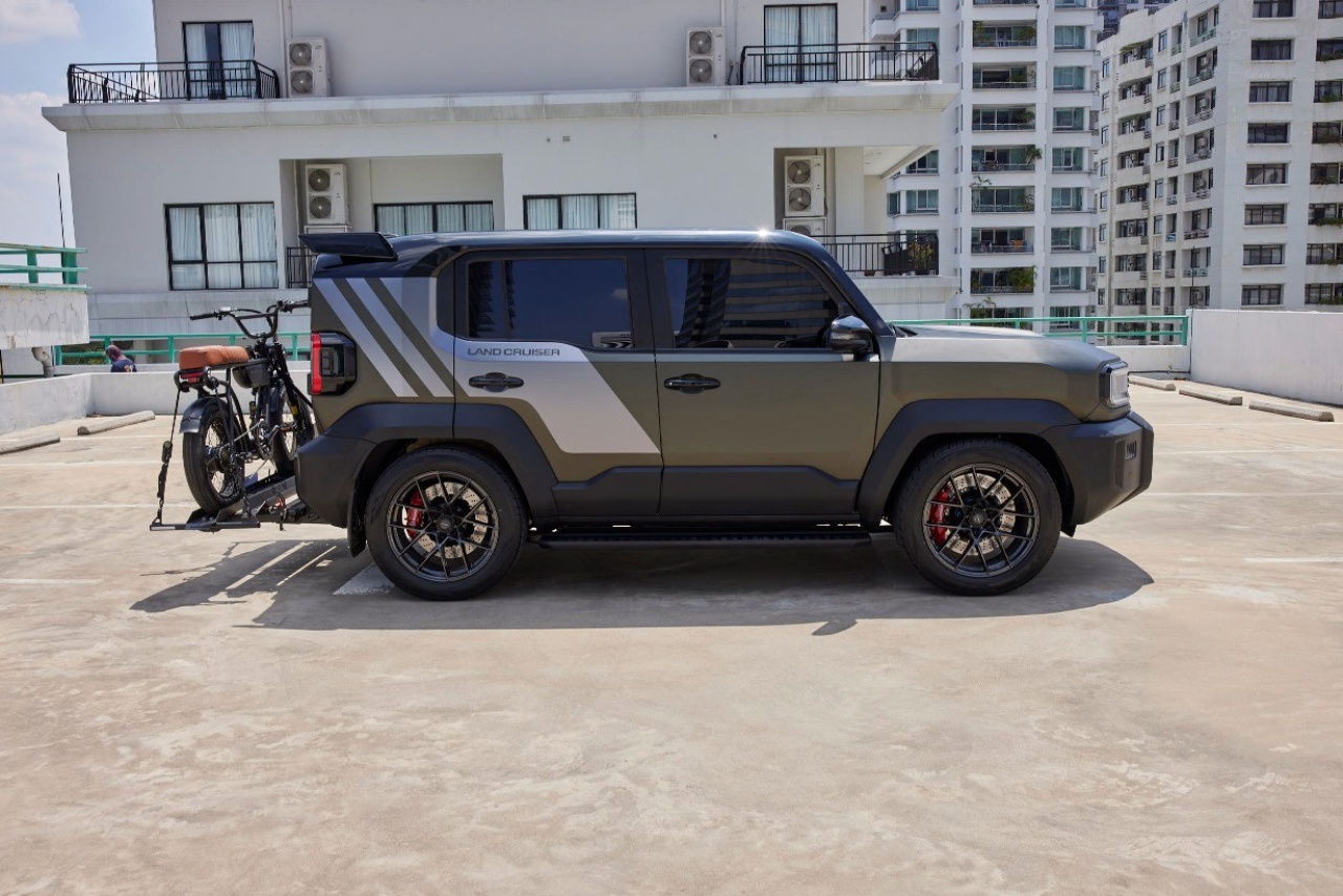 Toyota Land Cruiser FJ