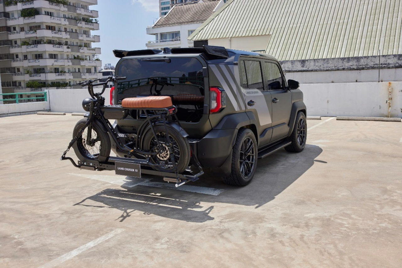 Toyota Land Cruiser FJ