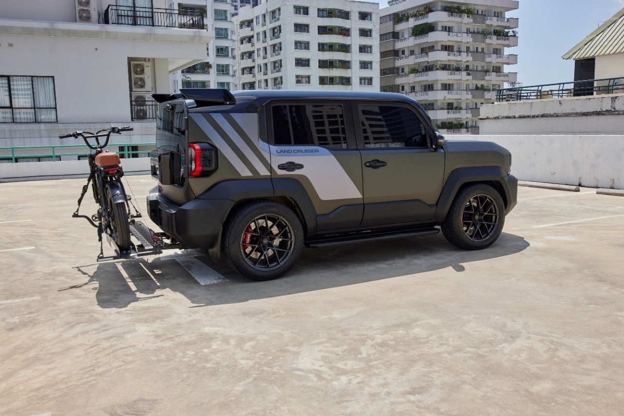 Toyota Land Cruiser FJ